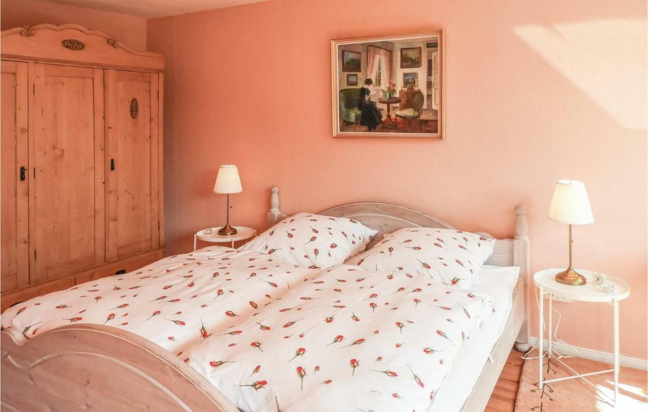 1 Bedroom Awesome Apartment In St, Annen Sankt Annen Bagian luar foto